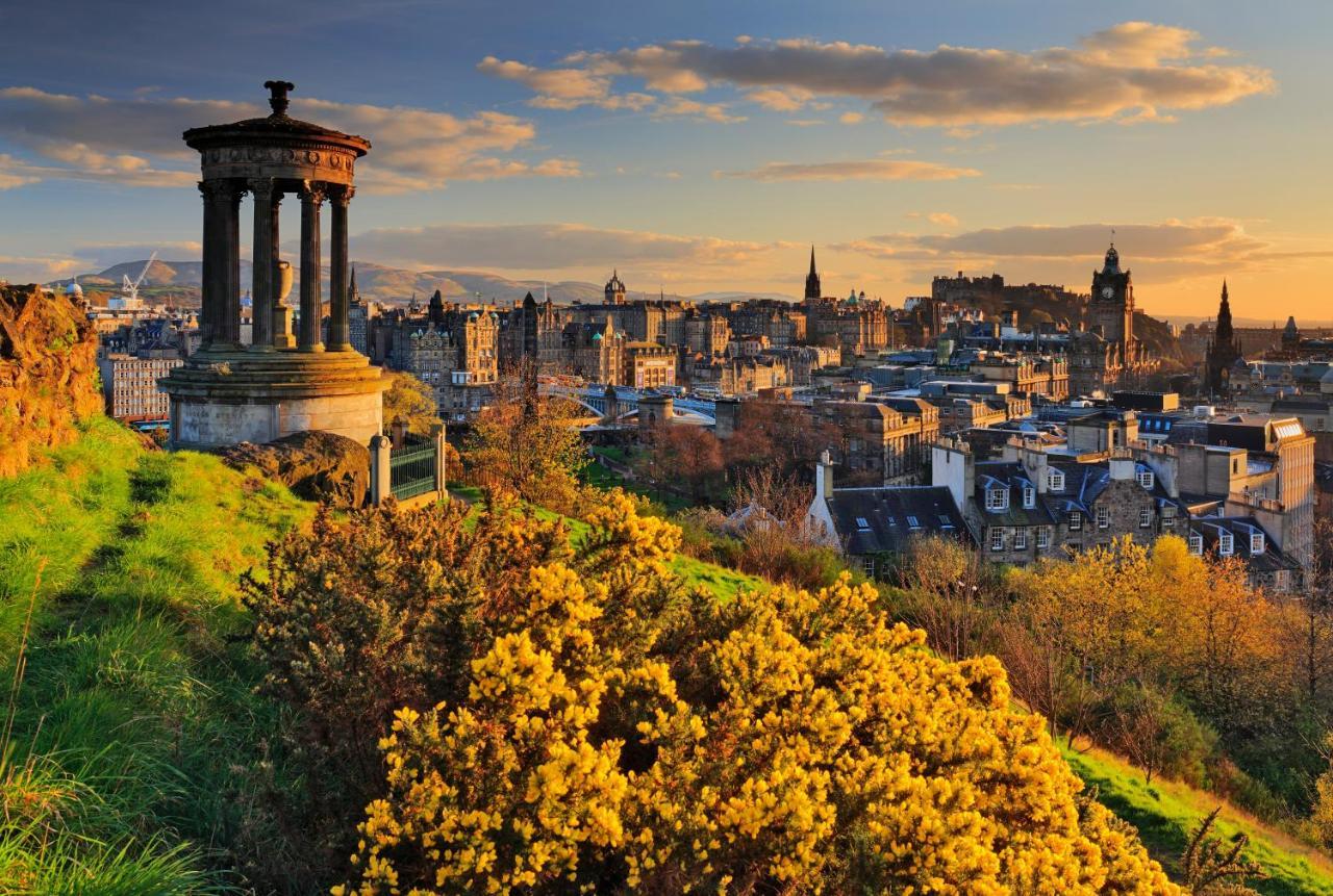 4-Bedroom Apartment Perfect For Families! Edinburgh Exterior photo